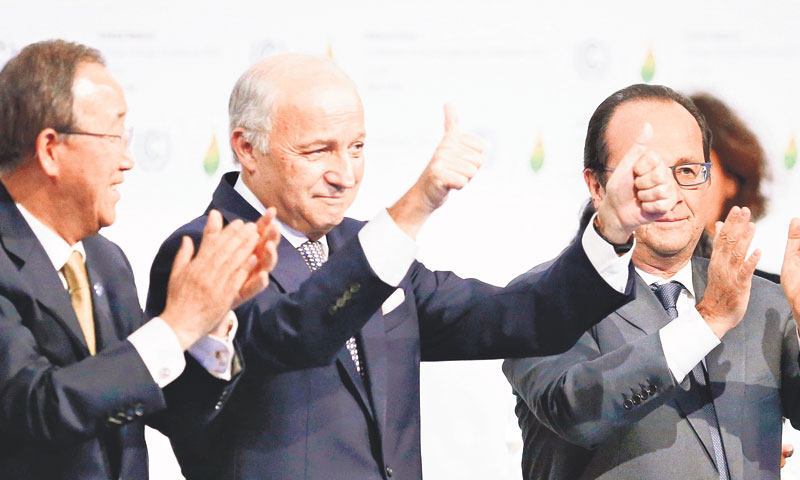 Glavni tajnik UN-a Ban Ki-moon, francuski ministar vanjskih poslova Laurent Fabius i francuski preds