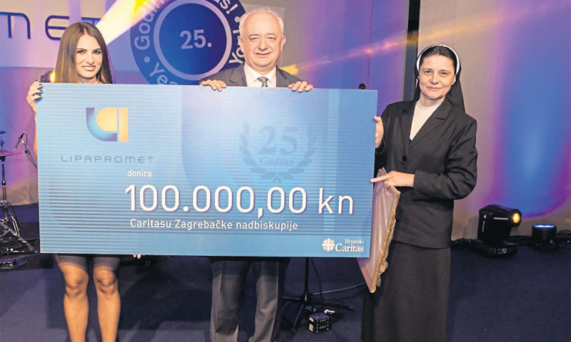 Mato Lipovac je 25 godina rada tvrtke obilježio i donacijom Caritasu