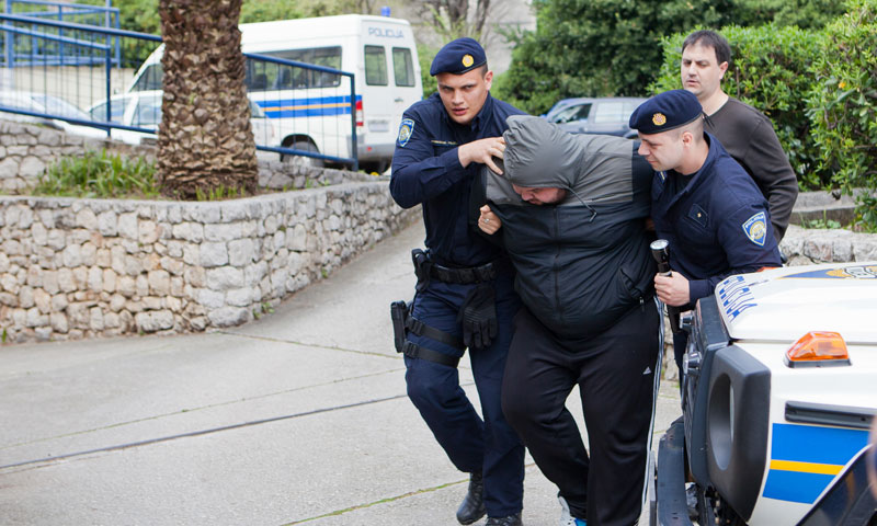 Interventna policija pregledavala je vozila na ulazu i izlazu iz Dubrovnika. Akcija se provodi i u d