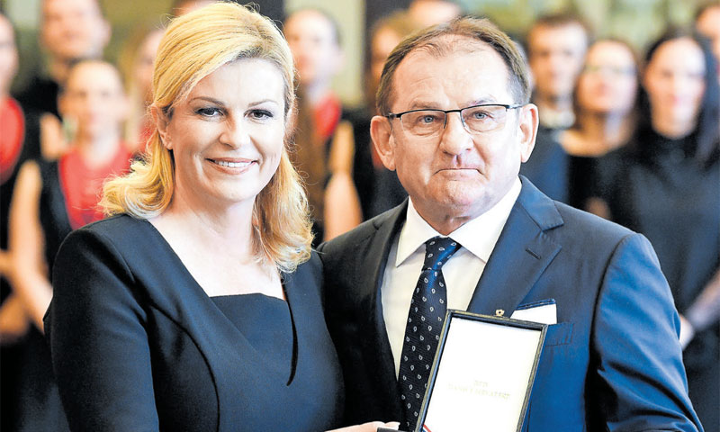 Dragutin Kamenski primio je posebno priznanje predsjednica Republike Hrvatske Kolinde Grabar Kitarov