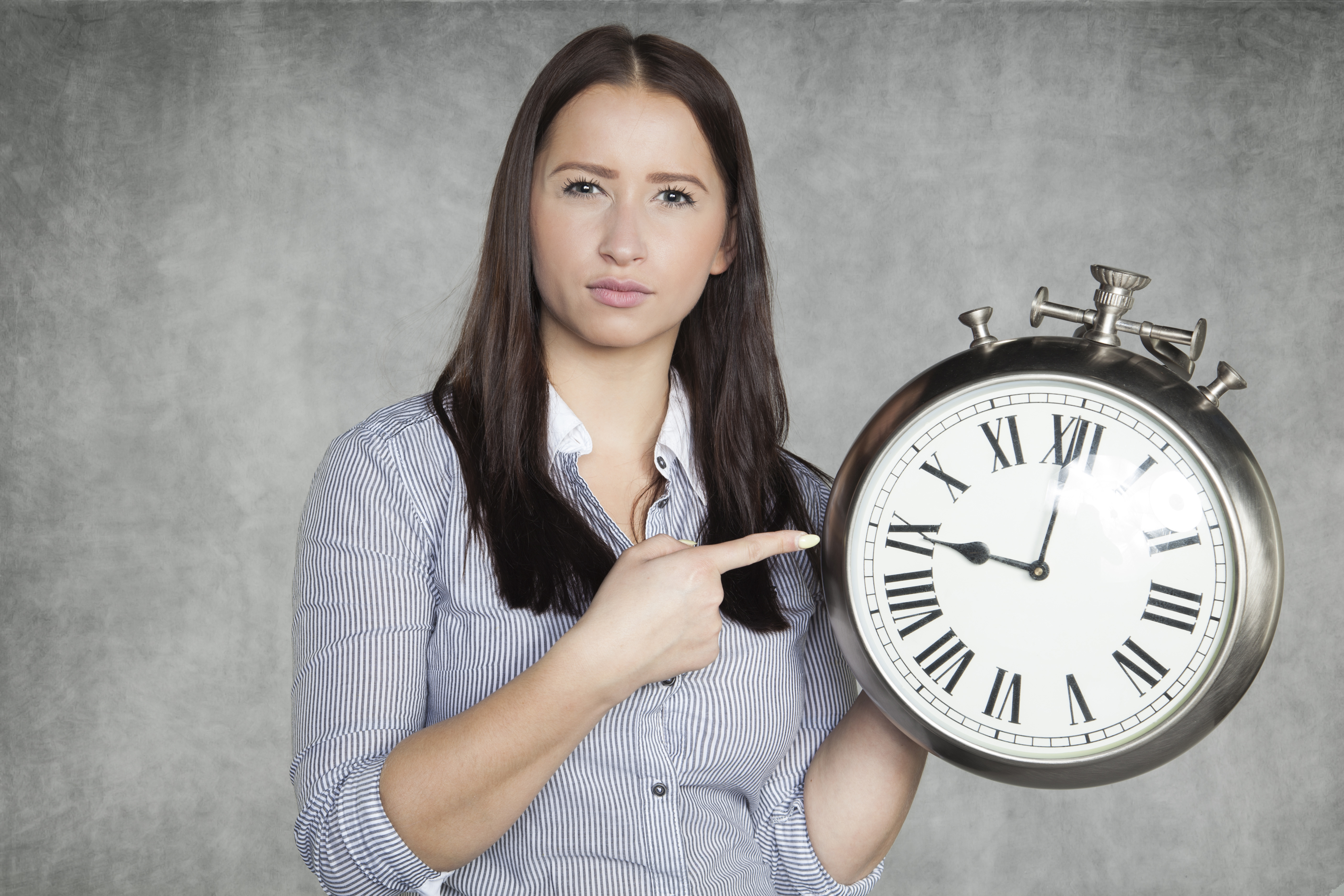 Самоменеджмент. Составные части тайм – менеджмента. Пунктуальность фото. Время тайм менеджмент. Тайм менеджмент темы.