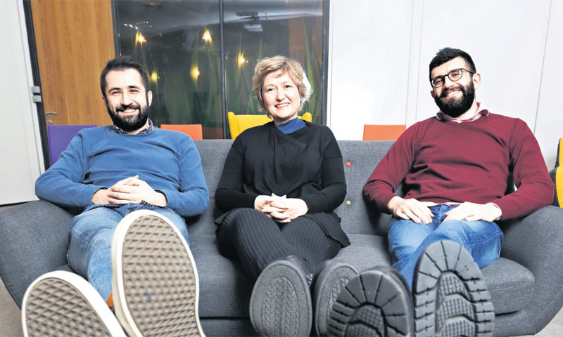 Tomislav Glavaš, Sanja Svilokos i Ivan Glavaš u sjedištu Forebita u HUB385/Tomislav Miletić/PIXSELL