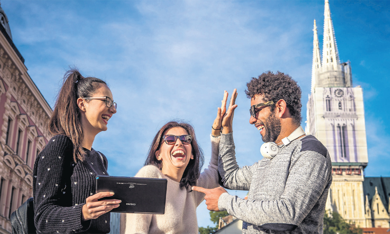 Korisnici rute uz pomoć tableta plove kroz vrijeme i odmah uče o gradu/Julien Duval