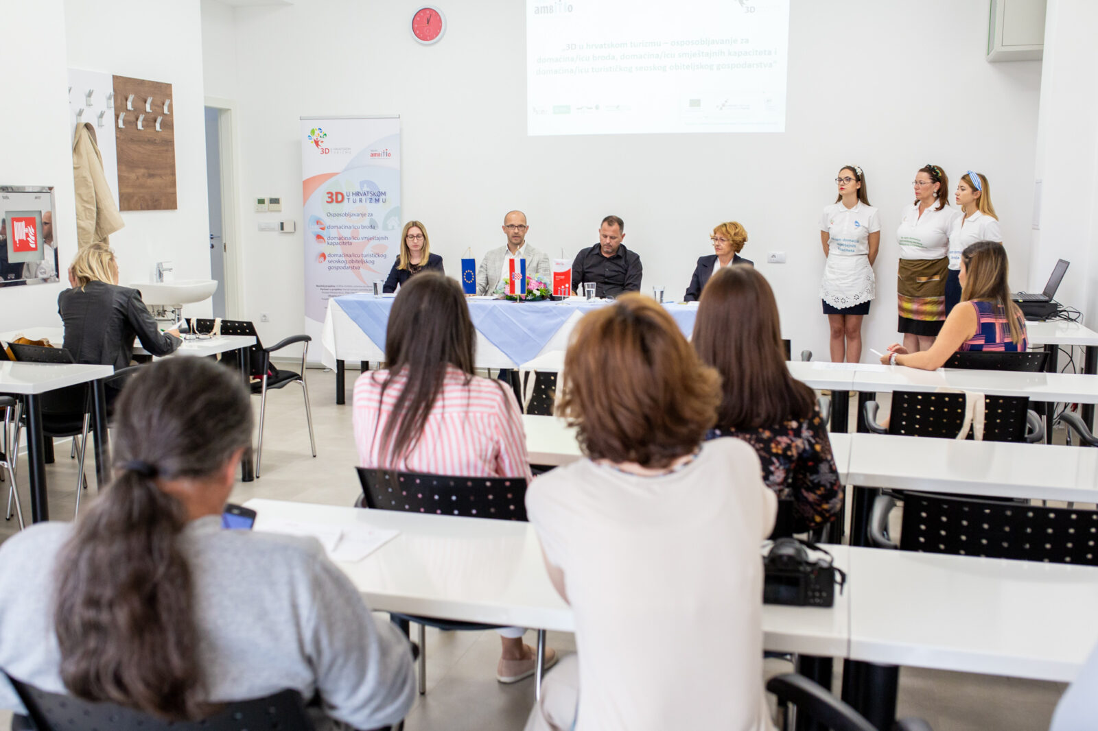 FOTO: Press