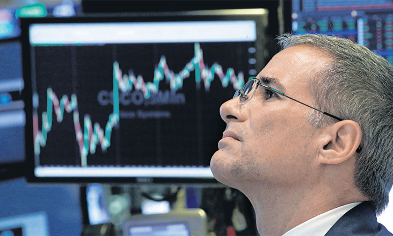 Pozitivno je na tržište utjecao i pad vrijednosti dolara na najnižu razinu u 10 tjedana/REUTERS