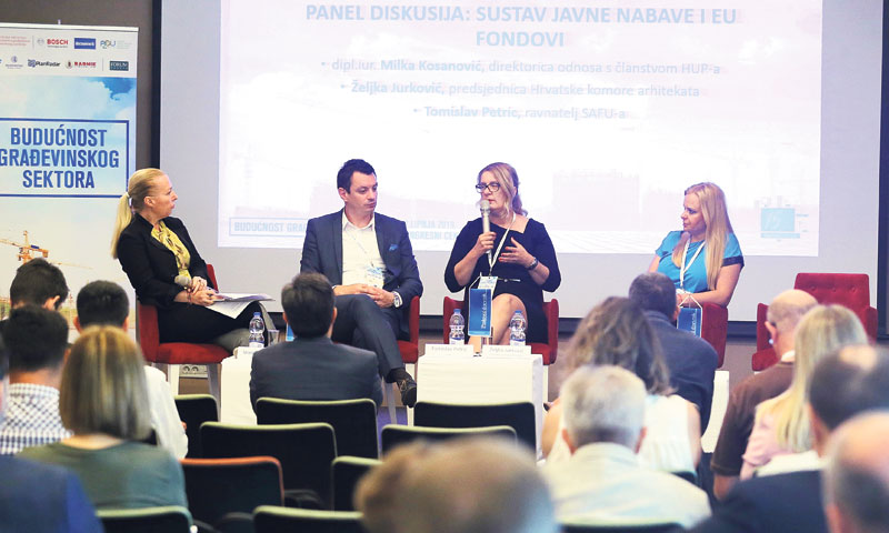 Majda Mikulandra, Tomislav Petric, Željka Jurković i Milka Kosanović na okruglom stolu ‘Sustav javne