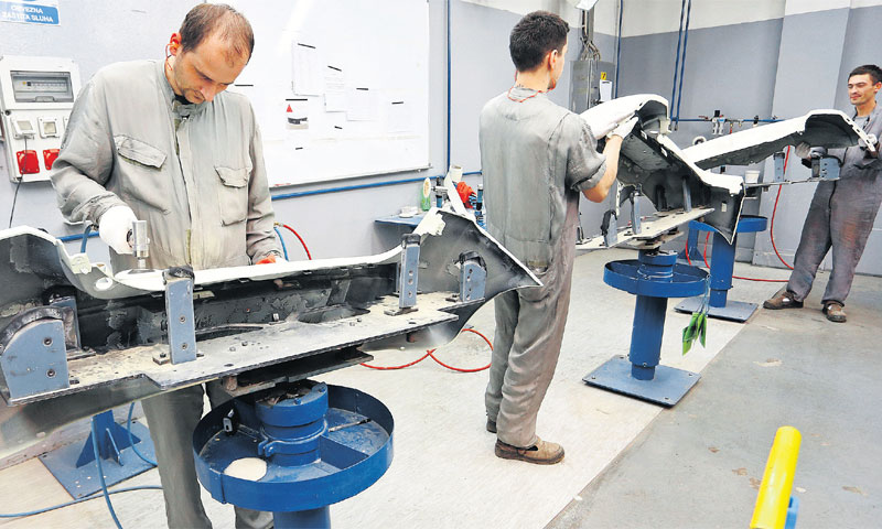 Sa proizvodnih lokacija u Hrvatskoj, Srbiji, Mađarskoj i Rumunjskoj, Grupa brzo i uz minimalne trošk