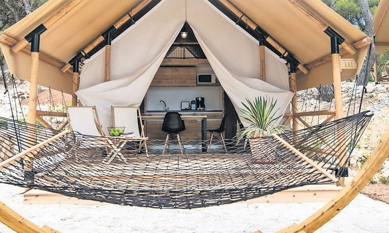 Za Arena grupu 2017. je bila godina preobrazbe. Provela je najveće prikupljanje kapitala putem ZSE o