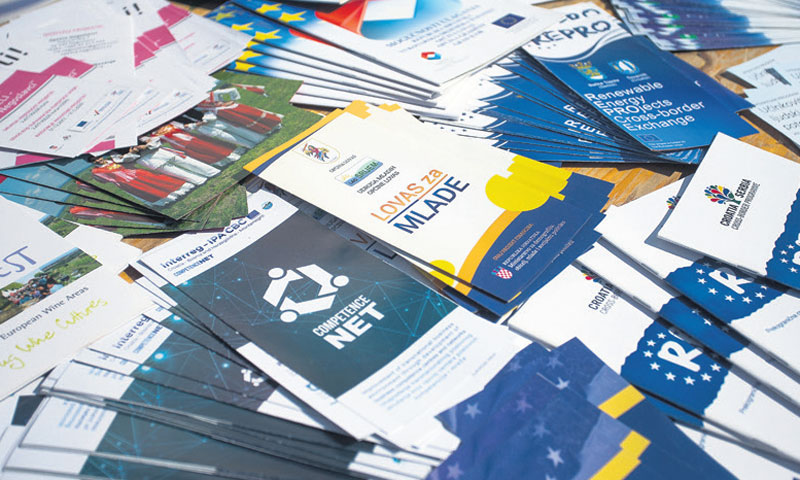 Podijeljeno je mnogo info materijala/Davor Javorović/PIXSELL