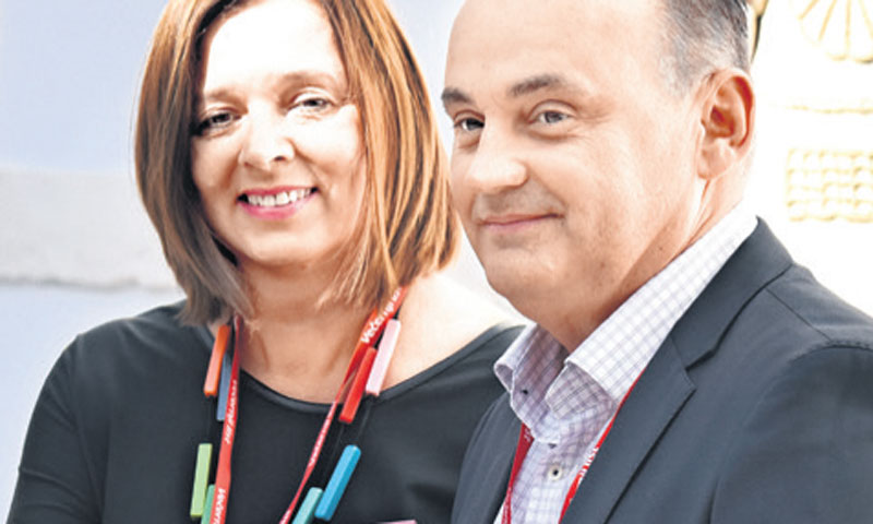 Berislav Mlinarević, restoran Waldinger Osijek, uz njega Irena Markolin, PBZ Card