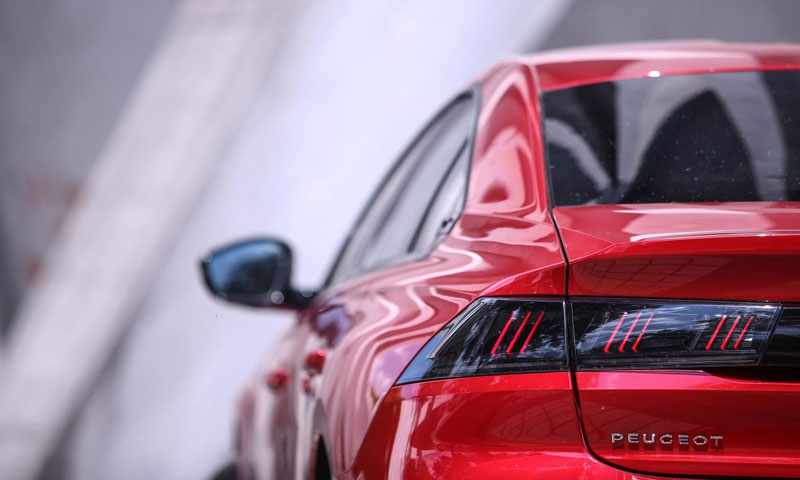 Ne treba lagati, 490 l prtljažnika naprosto je premalo, jer kupeovskom imidžu unatoč - 508 je ipak l