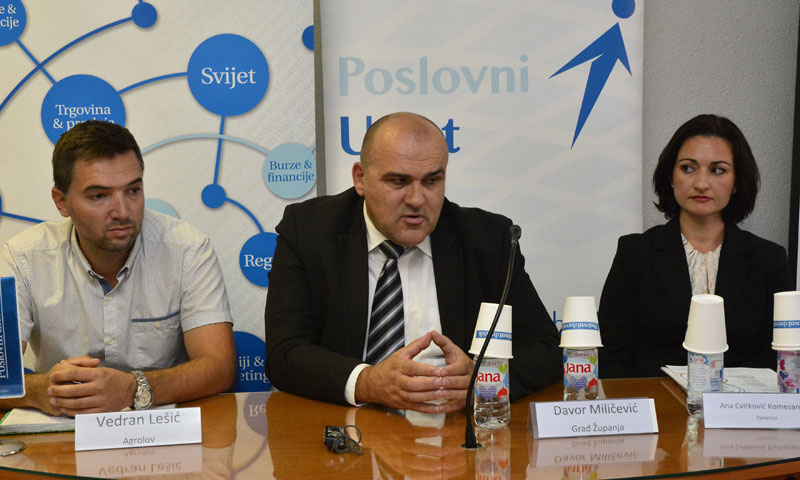 Vedran Lešić (Agrolov), Davor Miličević (gradonačelnik) i Ana Cvitković Komesarović (Vjeverica)/Ivic