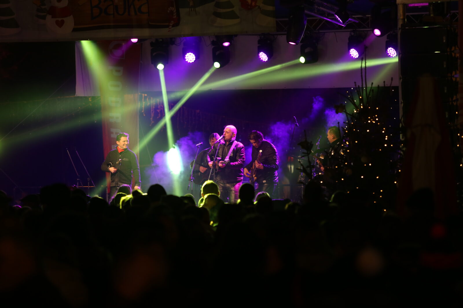 FOTO: PRESS