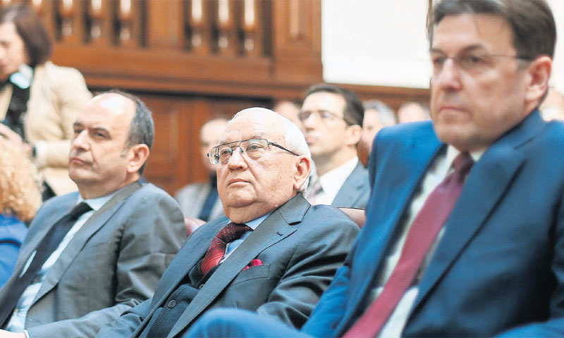 Marinko Došen, čelnik AD Plastika, Anvar Azimov, ruski veleposlanik i Luka Burilović, predsjednik HG