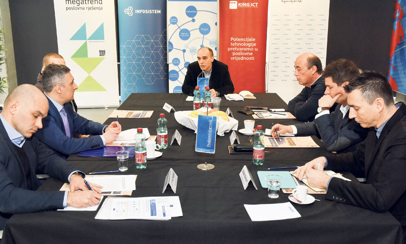 Na okruglom stolu Poslovnog dnevnika raspravljalo se o problemima kibernetičke sigurnosti/ Davor Viš