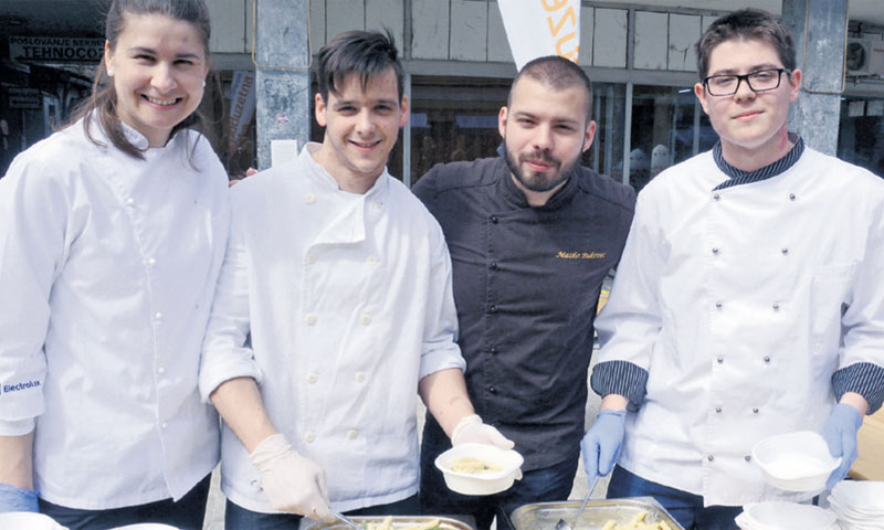 Sisčani mogli kušati i razne delicije/Nikola Čutuk/PIXSELL