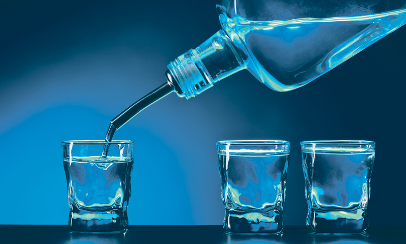 Smanjeni namet izjednačuje domaće male proizvođače alkohola s onima iz EU/Fotolia