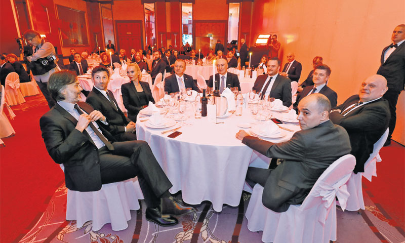 A. Borošić, R. Ivanuš, M. Mauhar, I. Tolj, ministar gospodarstva D. Horvat i financija te potpredsje