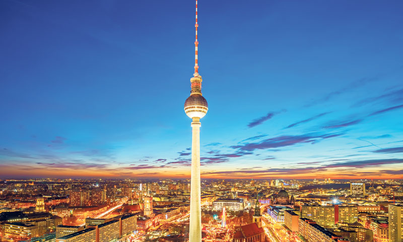 Najviša i najposjećenija građevina u Njemačkoj, berlinski TV toranj, ima lift koji su ugradili Brođa