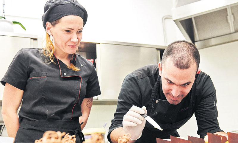 Izoštravanje kvalifikacija kroz upoznavanje sa svim segmentima poslovanja, mentoriranje, učenje stra