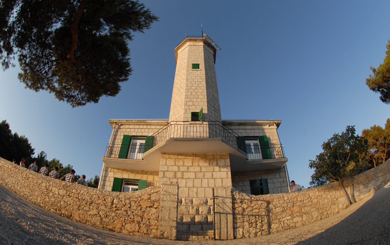 FOTO: Privatna arhiva Jasmina Simić i Pixsell