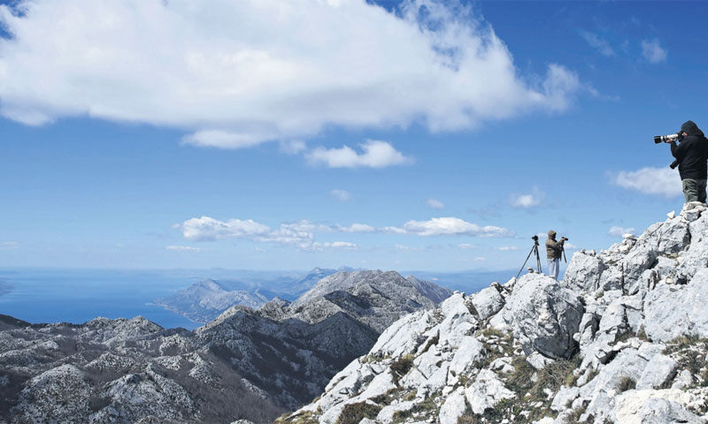 Iako se već dugo govori o  žičari Makarska-Biokovo, po tom pitanju sve do 2014. ništa nije napravlje