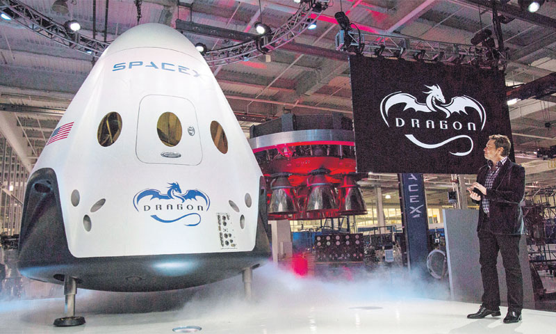 SpaceX-ova kapsula vinut će se do 640.000 kilometara u orbitu oko Zemljina satelita/REUTERS