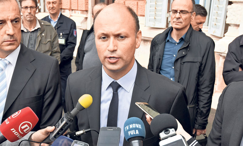 Šef Uljanika Emil Bulić danas Horvatu donosi plan restrukturiranja/Duško Marušić/PIXSELL