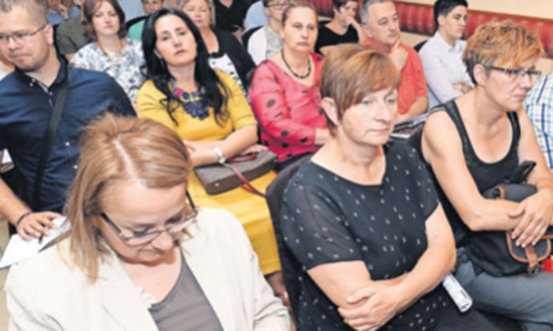 Velik interes za predavanja/V. Žganec-Rogulja/PIXSELL