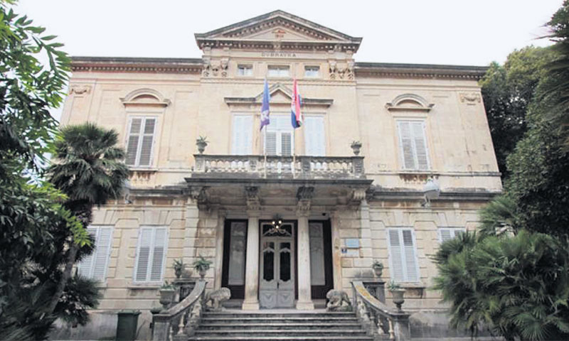 Vila Dubravka sagrađena je 1902.