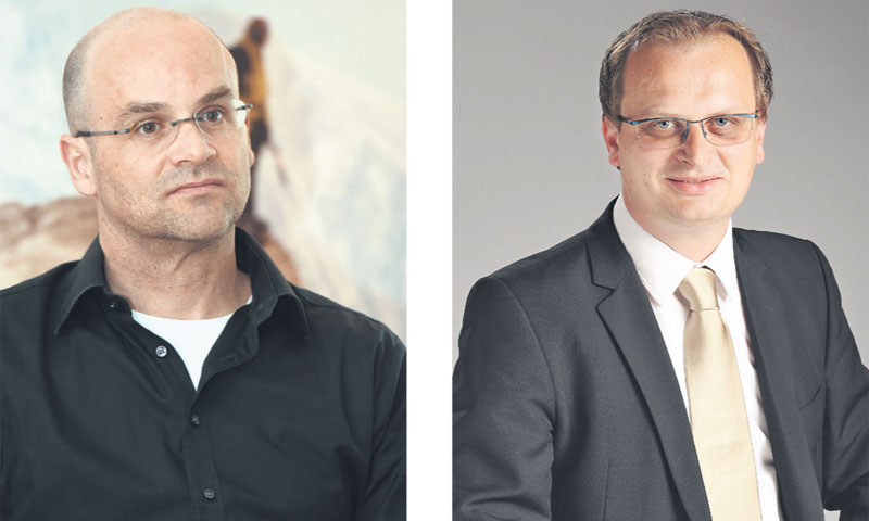 Gavin Susman; Robert Slavečki