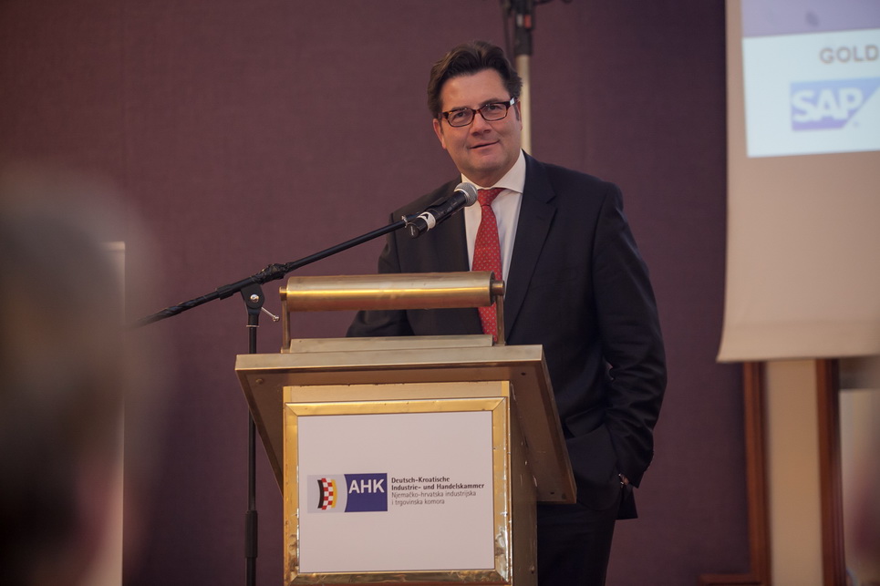 FOTO: Press