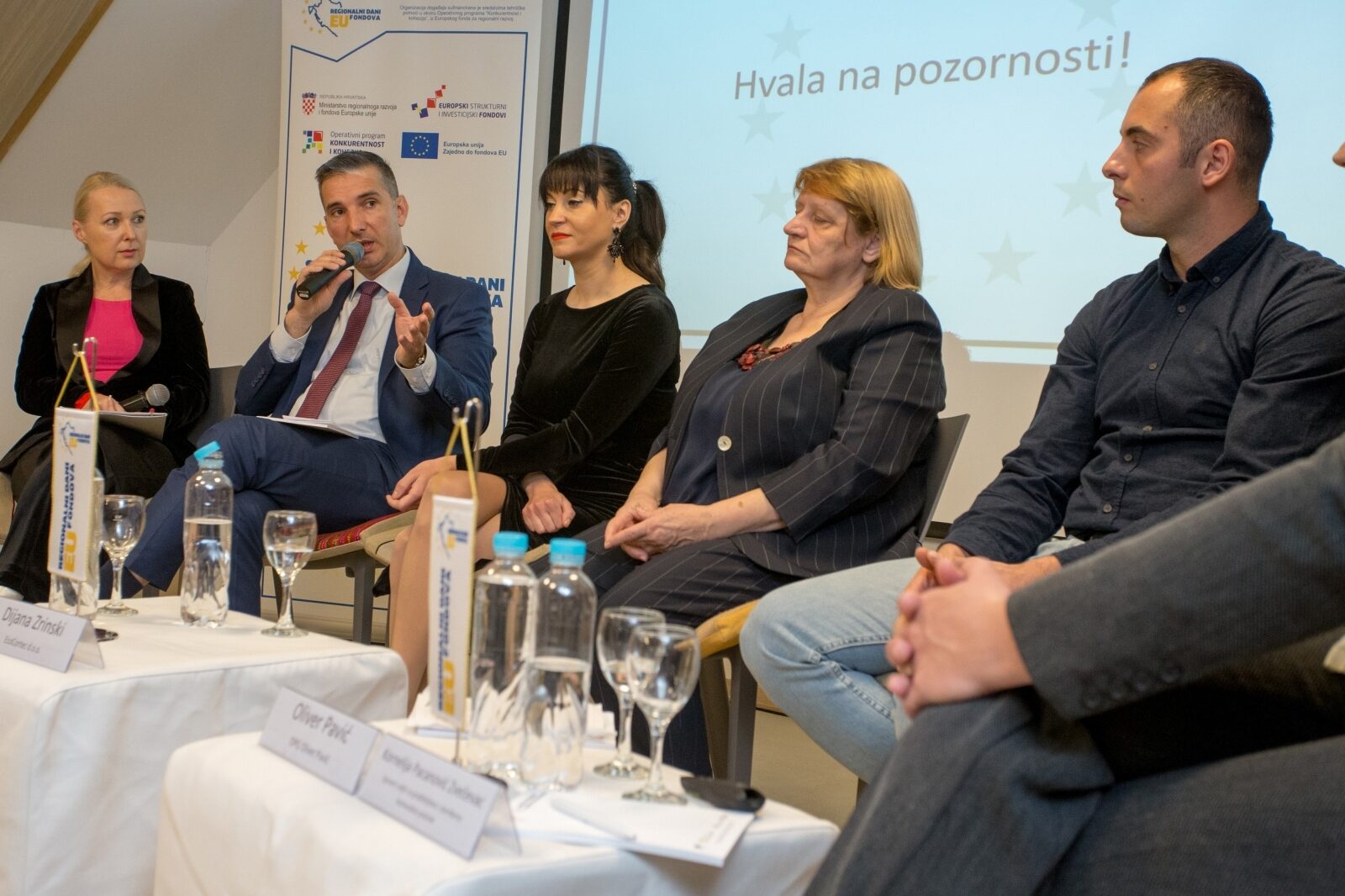 FOTO: Press