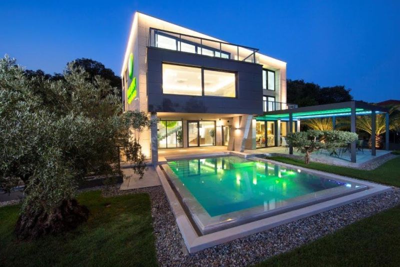 Dental Centar Kalmar Implant Dentistry. Press Foto