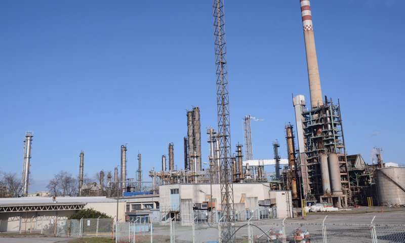 Sisačku rafineriju MOL ne želi prodati, već isključivo zatvoriti/Nikola Čutuk/PIXSELL