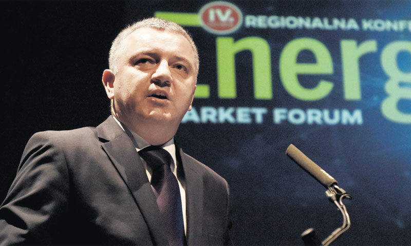 Ministar Darko Horvat