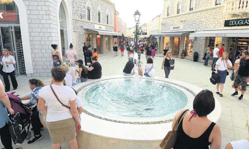 U Designer Outletu Croatia otvoreno je novih 400 radnih mjesta/ Marko Lukunić/PIXSELL