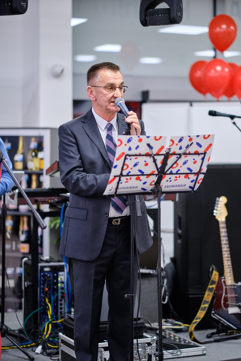 FOTO 3_Otvorenje prvog HoReCa centra na hrvatskim otocima_Direktor Jadra...