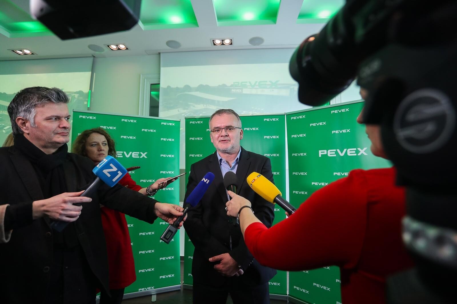 Zagreb: Trgovački lanac Pevec promijenio ime u Pevex