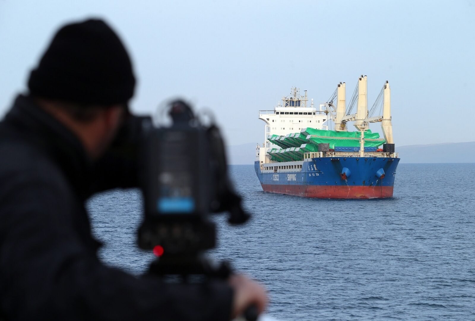 Kod Ploča usidrio se brod iz Kine s dijelovima za izgradnju Pelješkog mosta