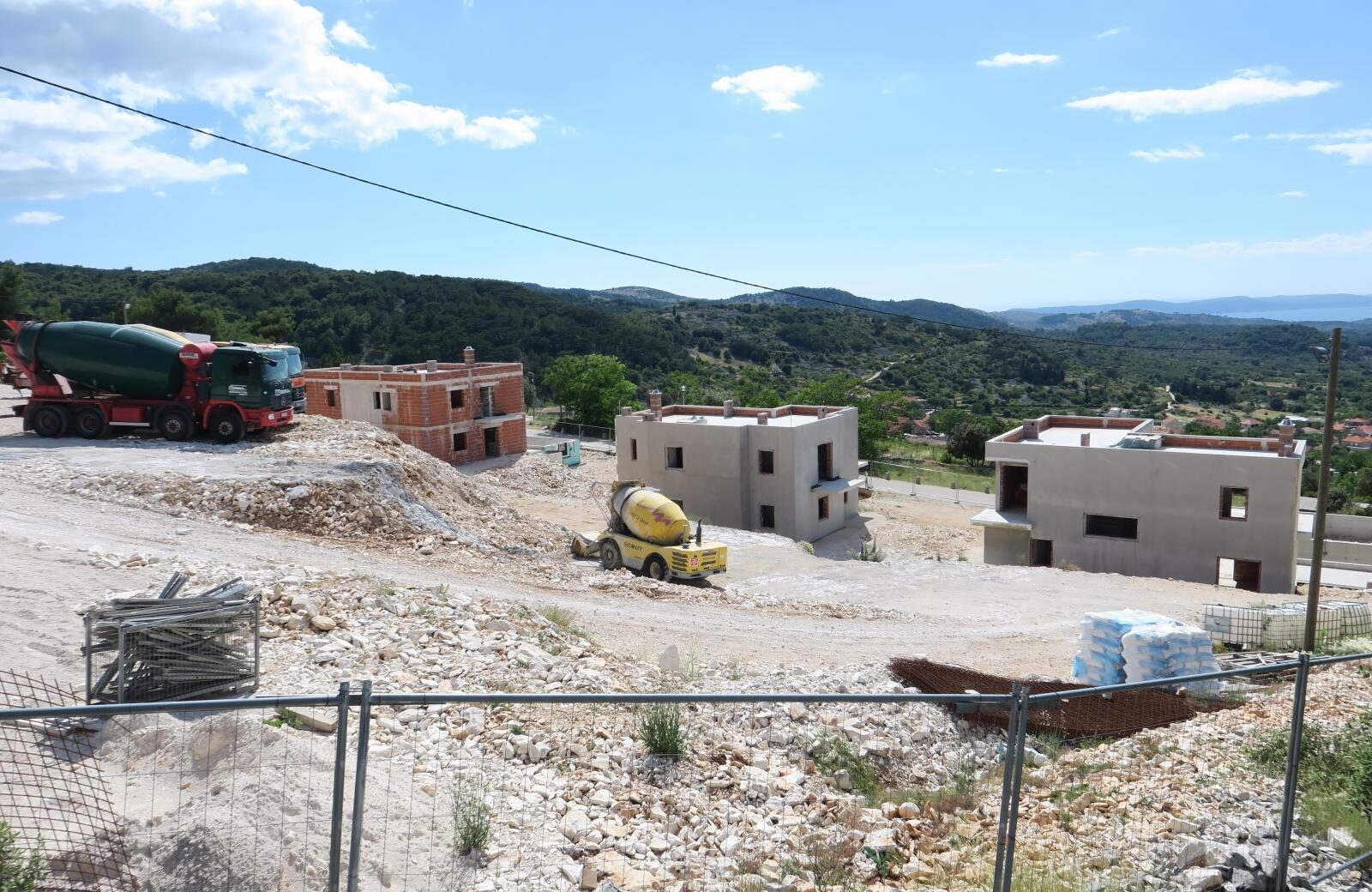 PXL_240619_25146081