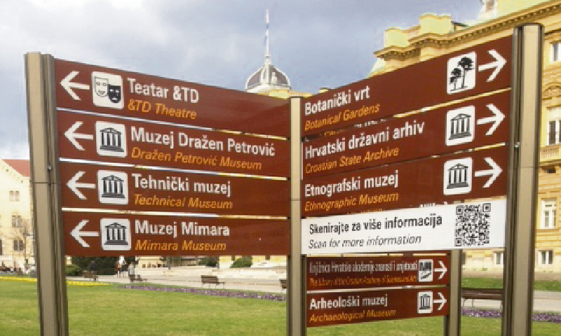 Trg maršala Tita - Hebrangova