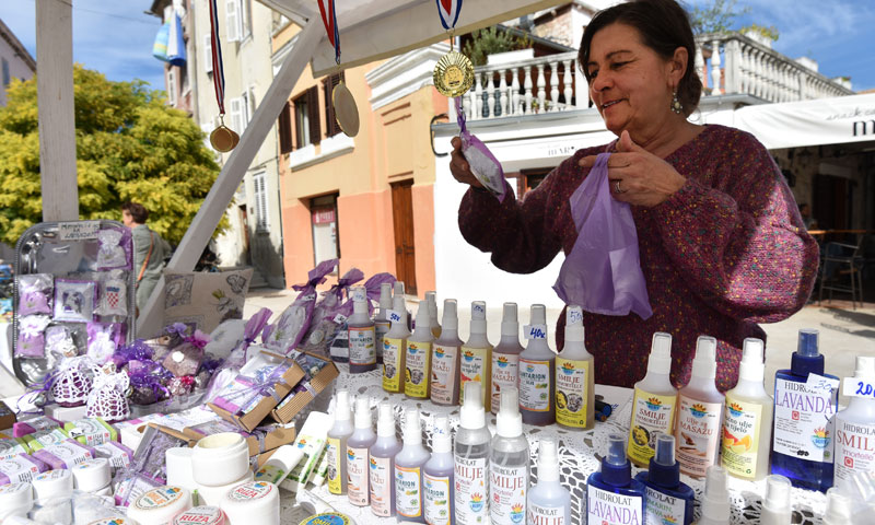 U Zadru se predstavilo 20-ak malih obrta i OPG-ova/D. S. /PIXSELL