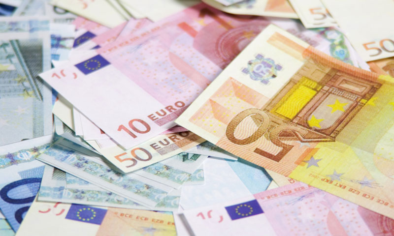 Banci se kao instrument osiguranja nudi državno jamstvo, pet bjanko akceptiranih mjeni-ca i jedna ob