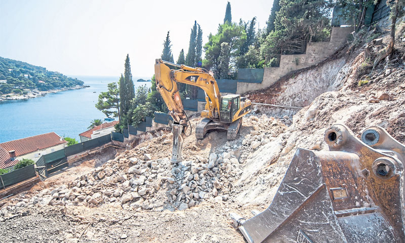 Za gradnju novih turističkih objekata često nedostaje novca/Grgo Jelavić/PIXSELL