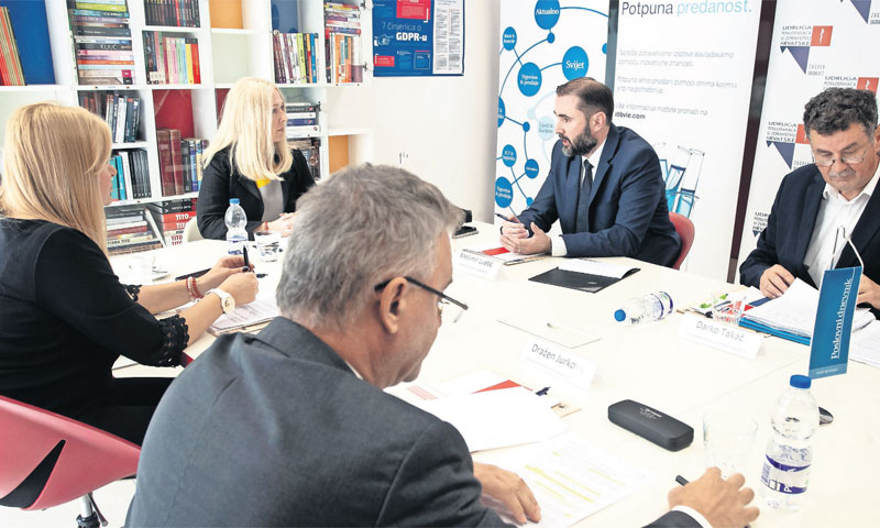 Hrvatska izdvaja za zdravstvo 7,7 posto BDP-a, a prosjek EU je oko 10 posto, a na dnu smo i po parti