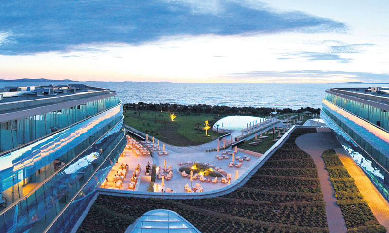 Austrijski Falkensteiner u Petrčanima kod Zadra 2011. je otvorio hotel Iadrea