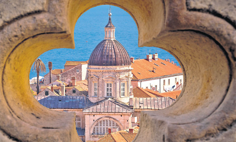 Rast noćenja uvjetuje rast cijena nekretnina, obala se bogati - kontinent pati/Fotolia