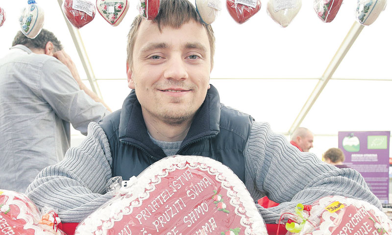 Poduzetnici su izlagali proizvode, a posjetitelji uživali/PIXSELL