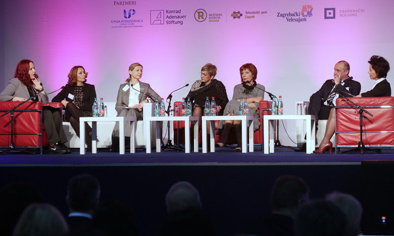 Zvezdana Olujić, Ana Šebek, Smiljana Knez, Nelsi Rončević, Gordana Deranja, Goran Dodig i Mirka Jozi